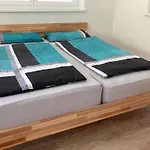 Kreuzstube Lägenhet *