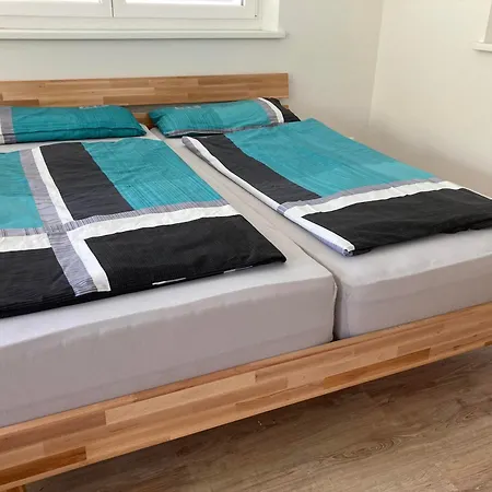 Kreuzstube Apartman *